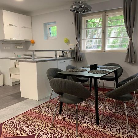 Stefania Apartmanok Будапеща Екстериор снимка